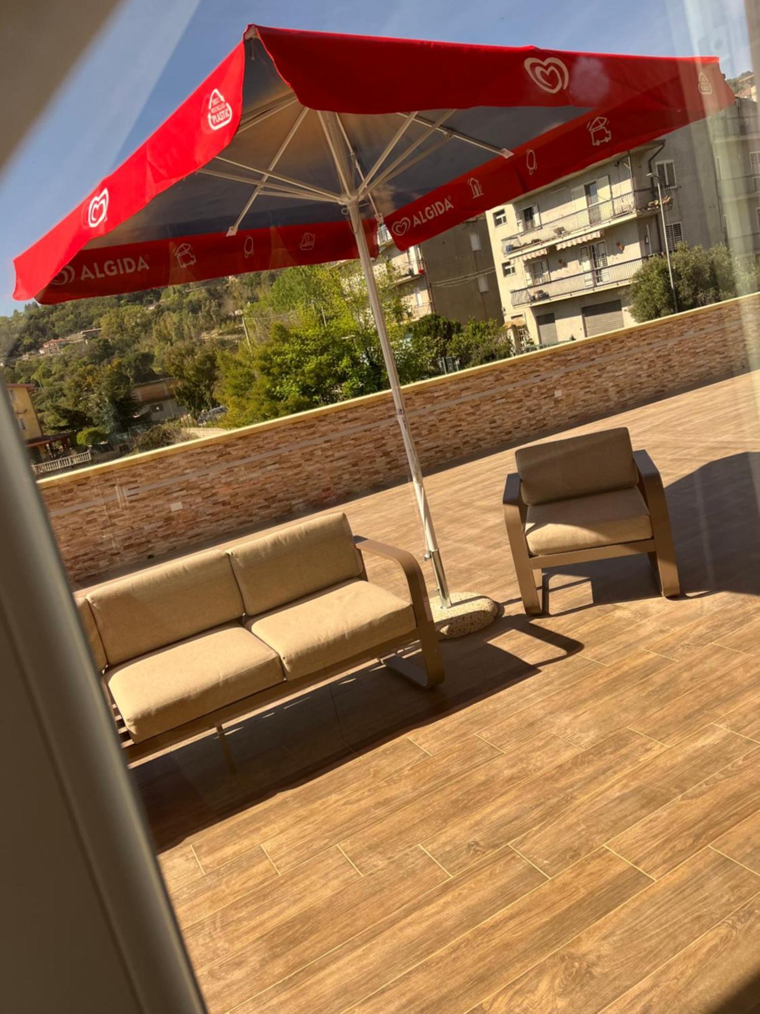 B&B La Terrazza Polifrone Cotronei 外观 照片