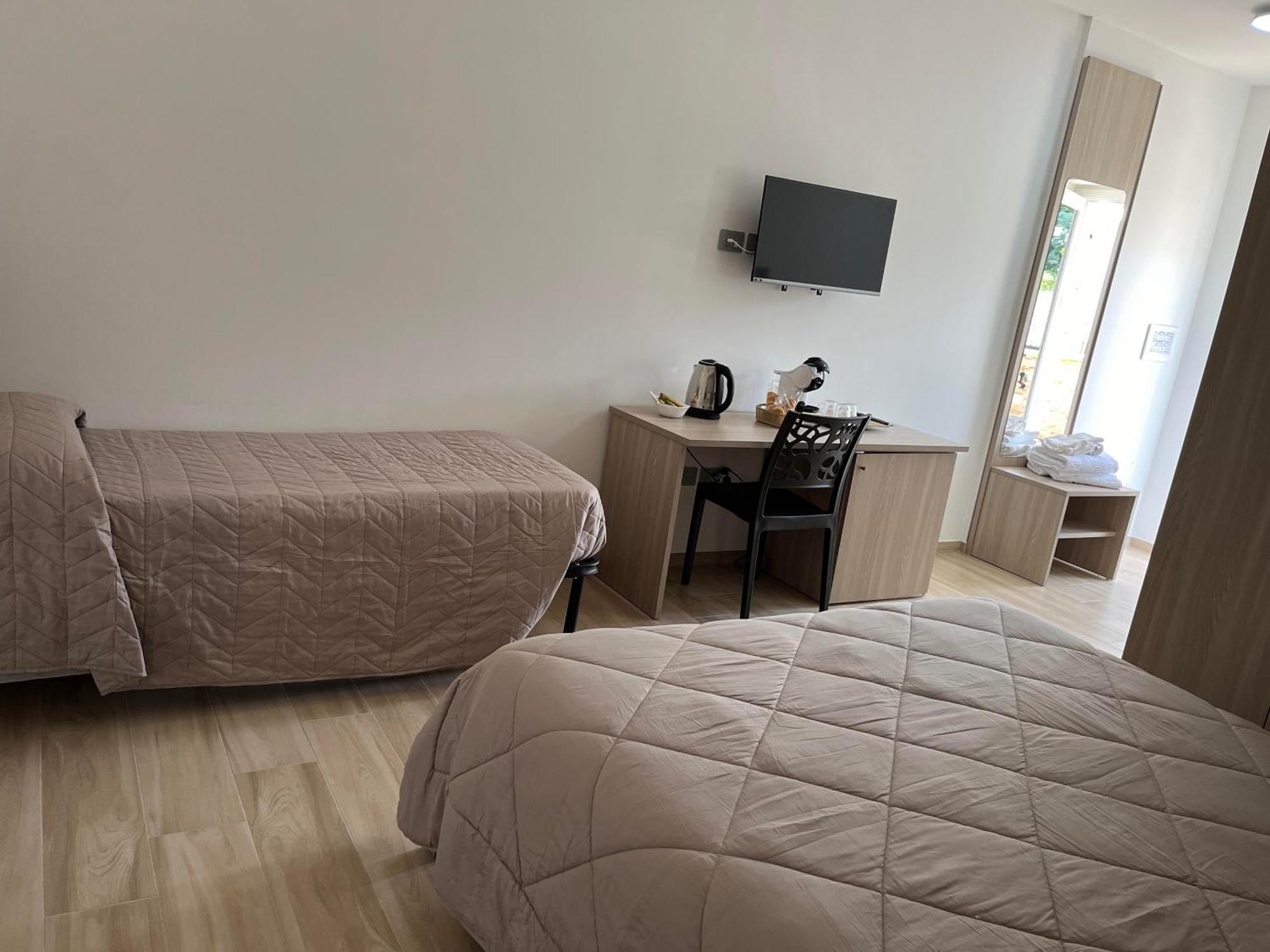 B&B La Terrazza Polifrone Cotronei 外观 照片