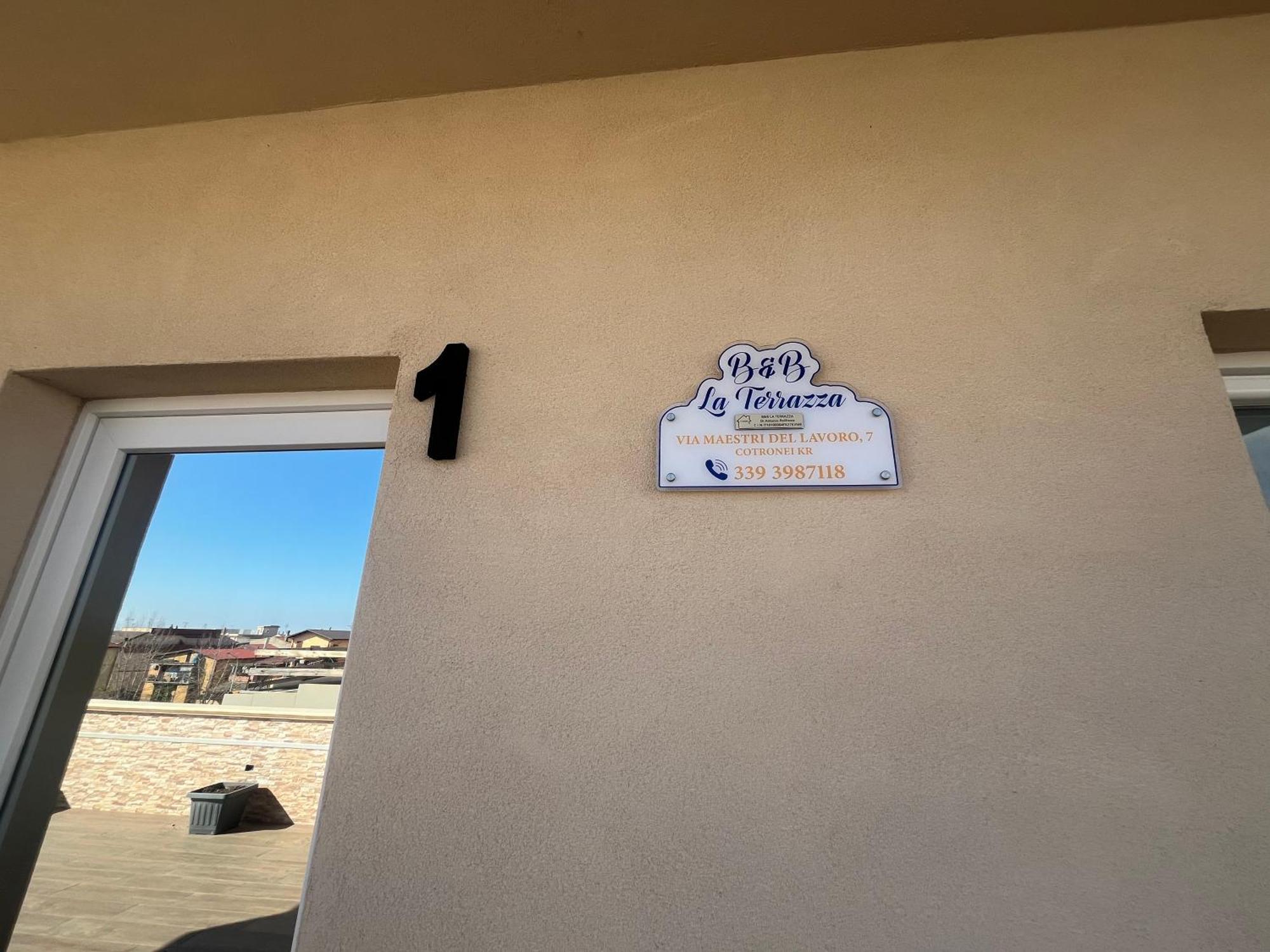 B&B La Terrazza Polifrone Cotronei 外观 照片