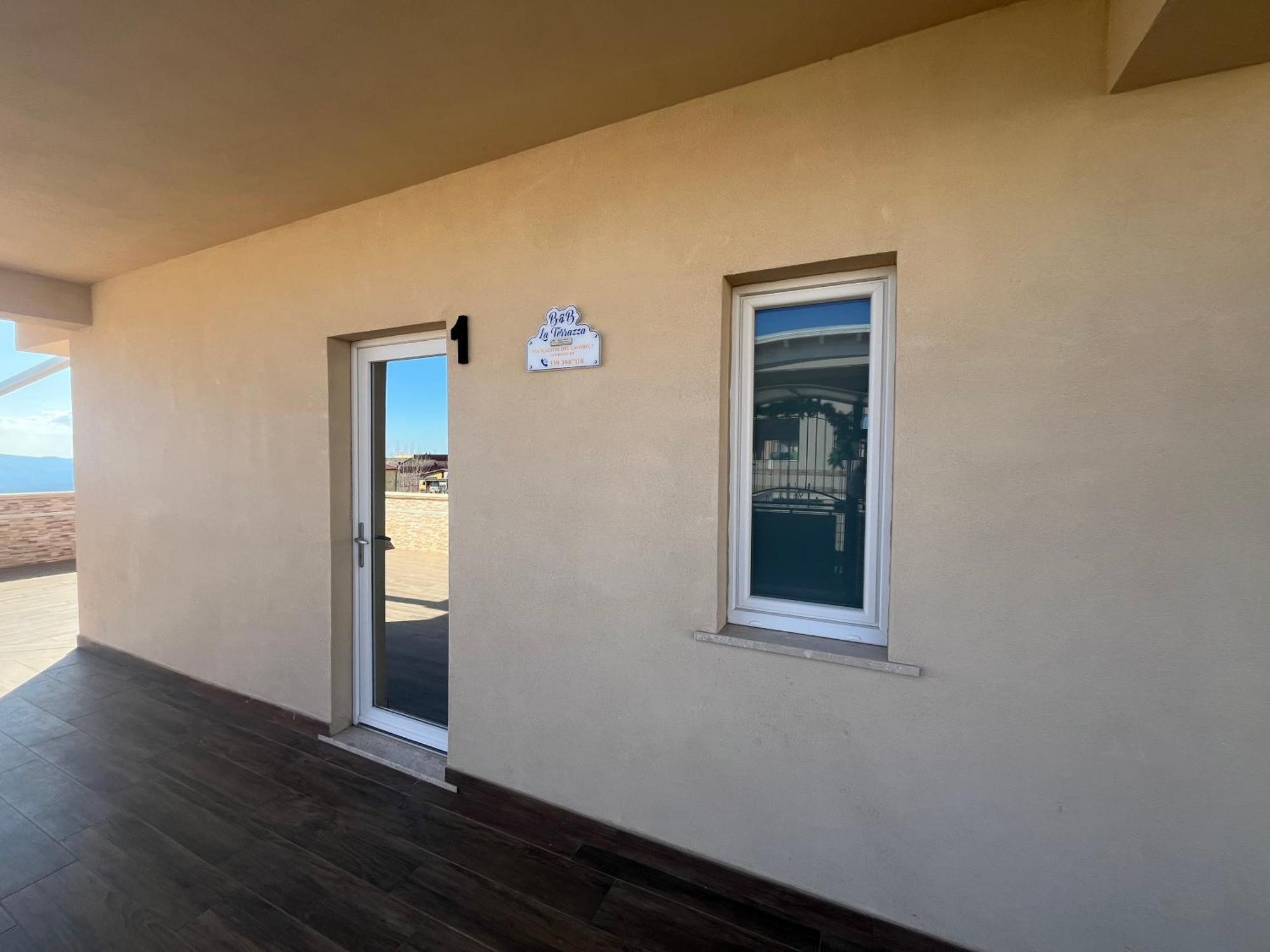 B&B La Terrazza Polifrone Cotronei 外观 照片